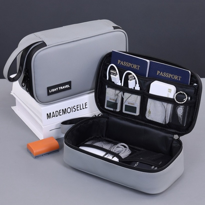 Travel Accessories And Bags - Tas Penyimpanan Gadget Digital Ringan dan