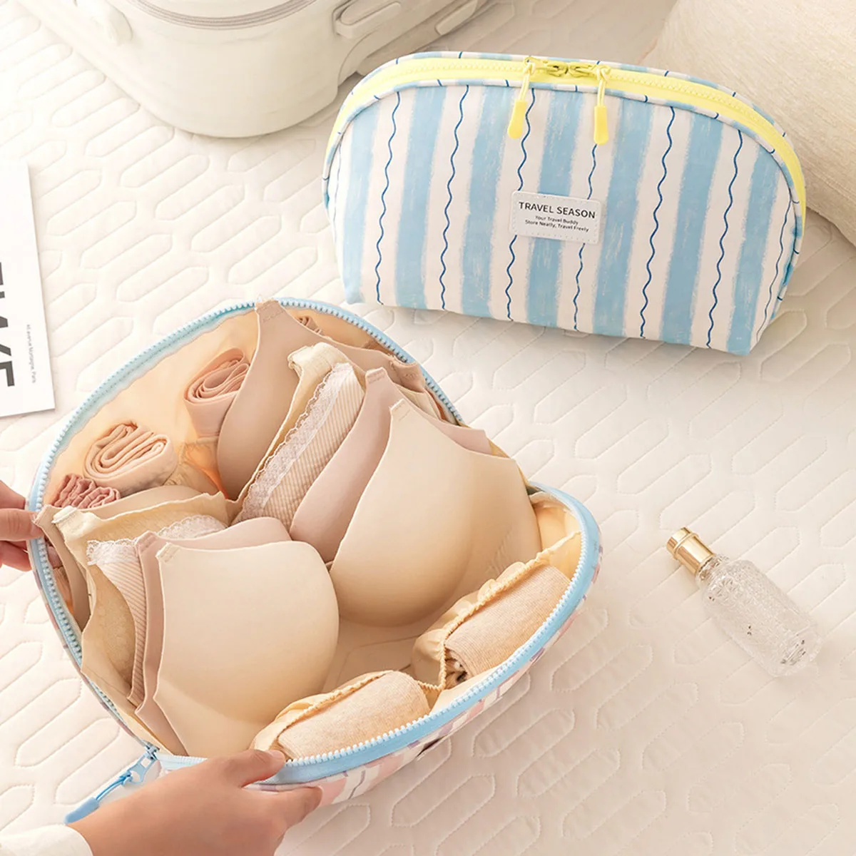 Travel Accessories And Bags - Tas Penyimpanan Pakaian Dalam Tas Organizer