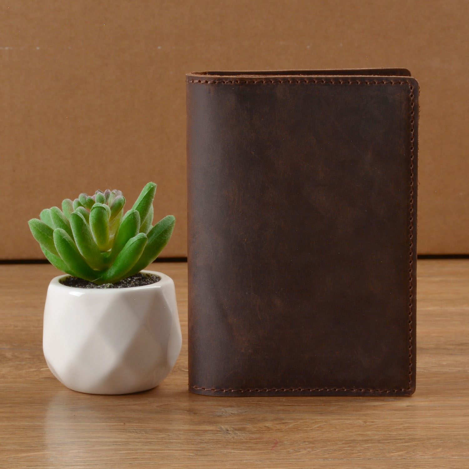 Travel Accessories In Bulk - Tempat Paspor Buatan Tangan Kulit Gandum